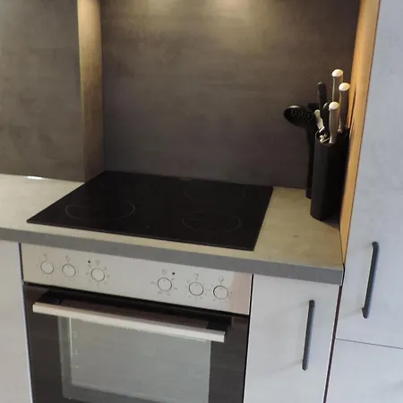 Apartament In Overlooking The Mountains *